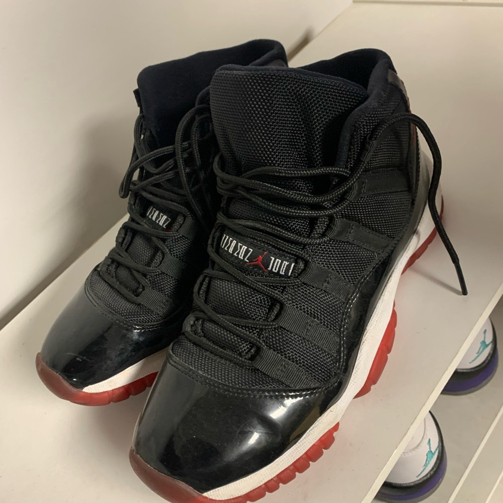 Jordan Retro 11s Size 5Y